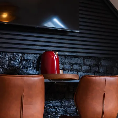 Charming & Cozy In The Heart Of Daire *