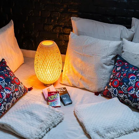 Charming & Cozy In The Heart Of גנט